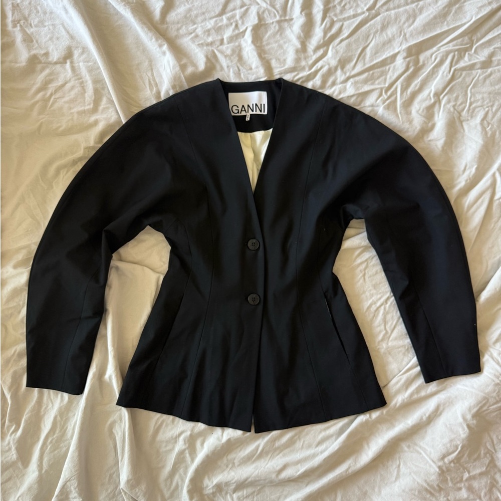 Ganni Black v-neck Fitted Drapey Blazer